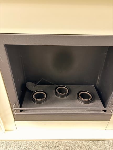 Vit eldstad Cambridge bioetanol