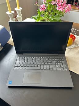 Lenovo V130-15IGM laptop 15,6" grå