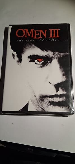 Klassiska DVD-filmer: Papillon + Omen III (Oöppnade i plast)