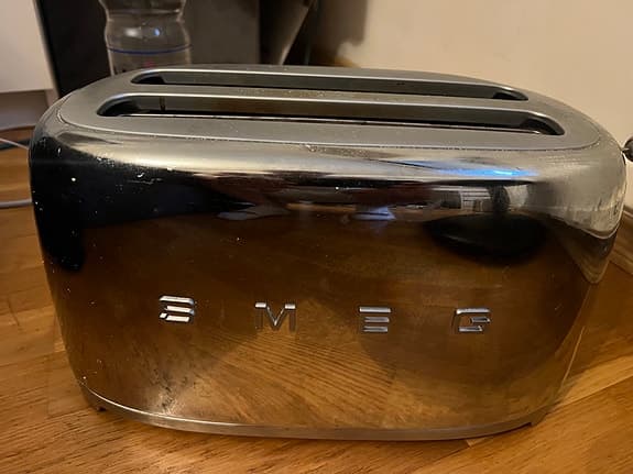 Smeg brödrostar 4 skivor krom