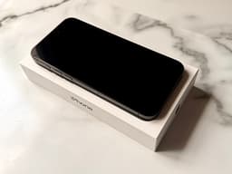 Apple iPhone 15 Pro Max 100% batterihälsa