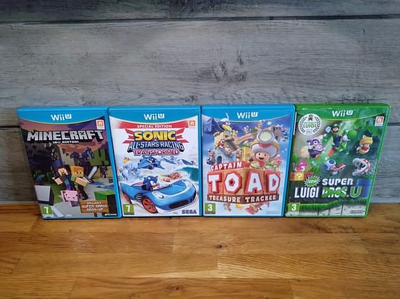 Nintendo Wii U spelpaket med Mario, Minecraft m.m 249 kr st.