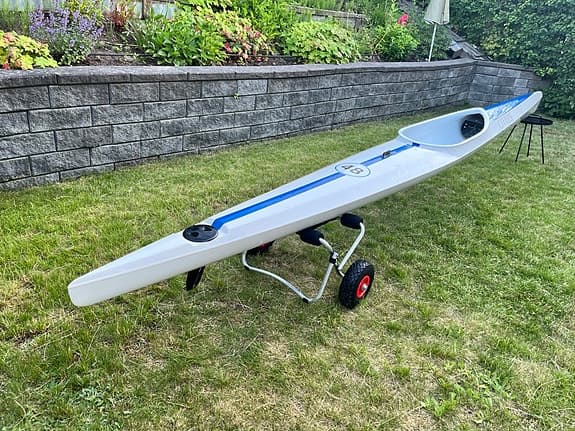 Snabb träningskajak i glasfiber 12 kg