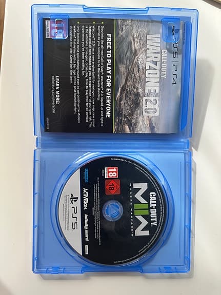 PS5 Call of Duty Modern Warfare II spel