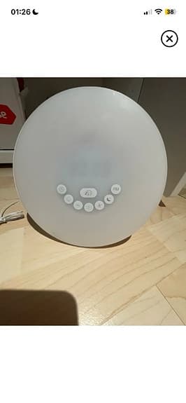 Vit wake up light med FM-radio