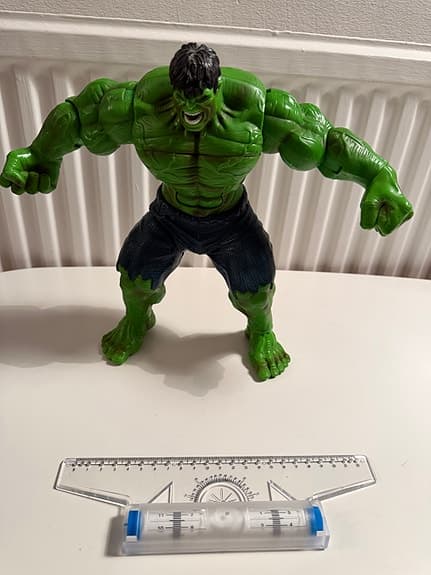 Marvel Hulk Actionfigur Hasbro 2008 Ljud & Lysande Ögon