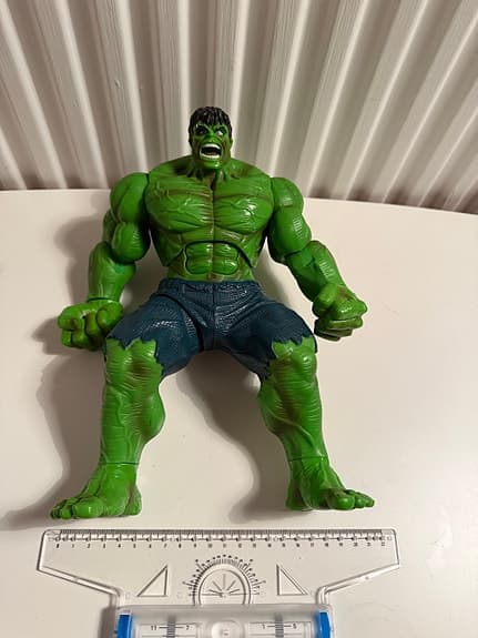 Marvel Hulk Actionfigur Hasbro 2008 Ljud & Lysande Ögon
