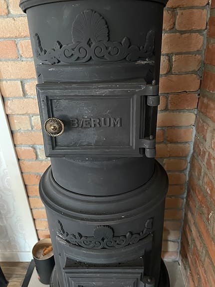Jøtul Bærum N°158 gjutjärnskamin svart