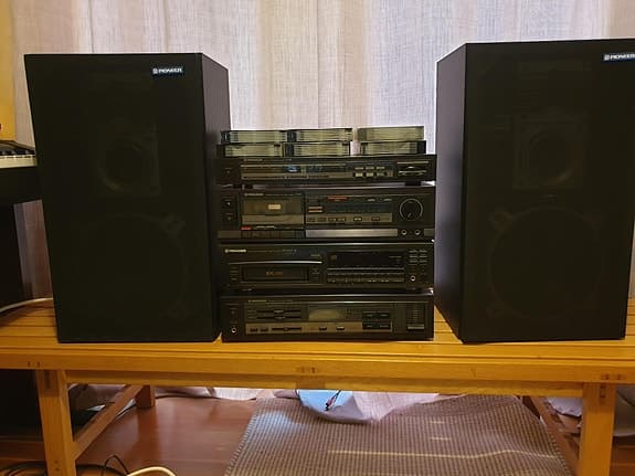 Pioneer retro stereoanläggning tidigt 90-tal