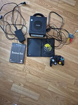 Nintendo GameCube konsol med handkontroll och spel