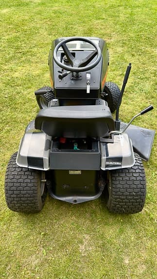 Murray - Briggs & Stratton 12,5 hk åkgräsklippare – renoverad, startar direkt