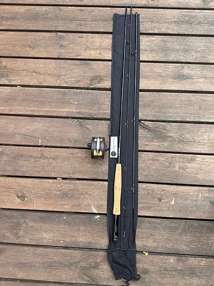 Loop Multi flugspö med rulle svart