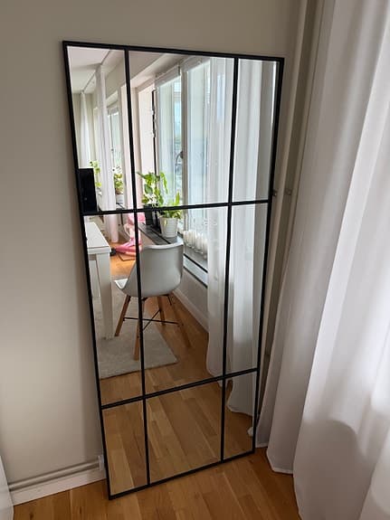 Mio spegel med svart spröjs 3stycken