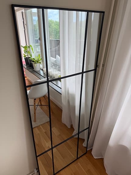 Mio spegel med svart spröjs 3stycken
