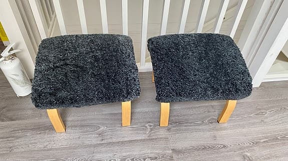 Soffa med Divan och Schäslong samt 2 fåtöljer