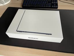 HELT NY - Macbook Air 13" M5 16 GB/512 GB