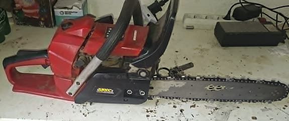 Säljer en meck motorsåg