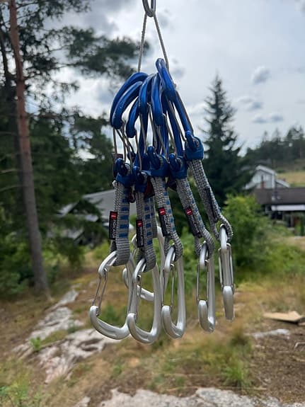 Klätterexpressar blå/grå med trådbinor