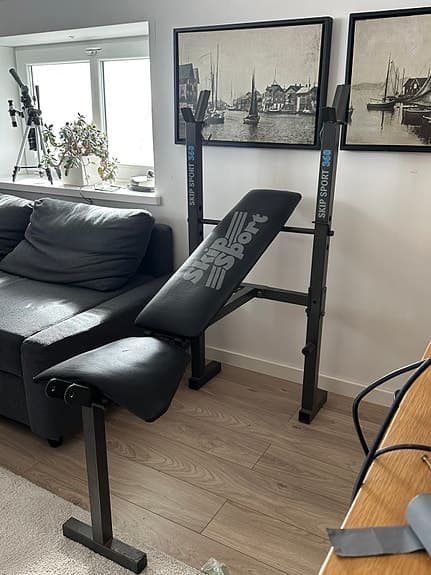 Skip Sport 360 träningsbänk med ställning