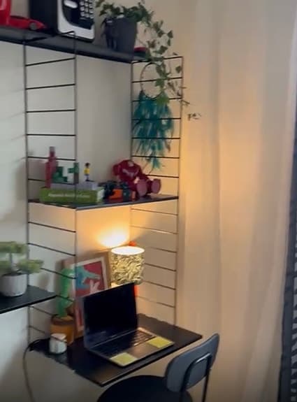 Mio Wera hyllsystem med två skrivbord