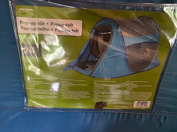 Pop up tält 2 pers. + 2 luftmadrass och pump