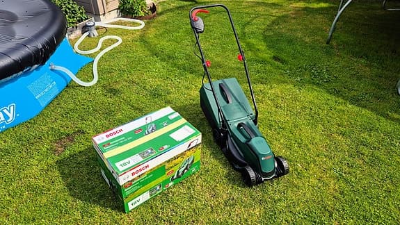 Bosch batterigräsklippare (förlängd garanti 3 år)