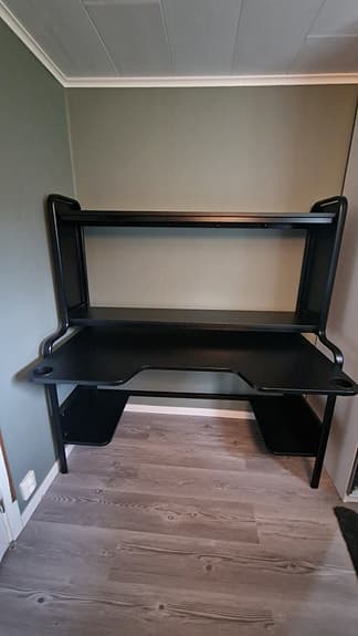 Fredde skrivbord för gaming.