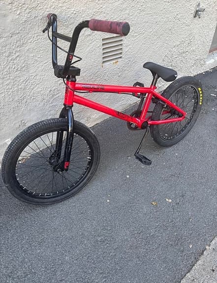 Trickcykel Redline