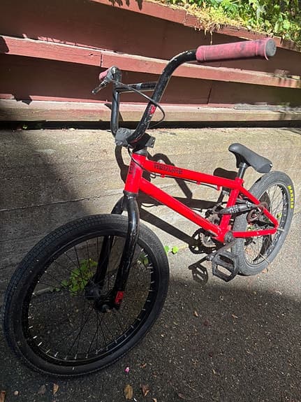 Trickcykel Redline