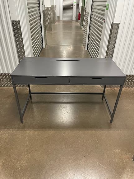 IKEA ALEX skrivbord 132x58 cm mörkgrå
