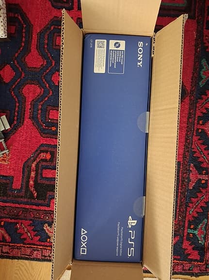 PS5 digital edition, 825GB, 4K HDR, NEW