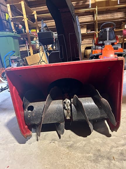 Toro Power Shift 624 snöslunga röd