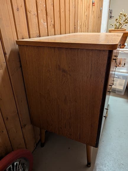 Retro byrå i teak