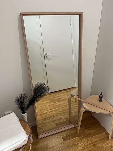 IKEA spegel helkropp med träram
