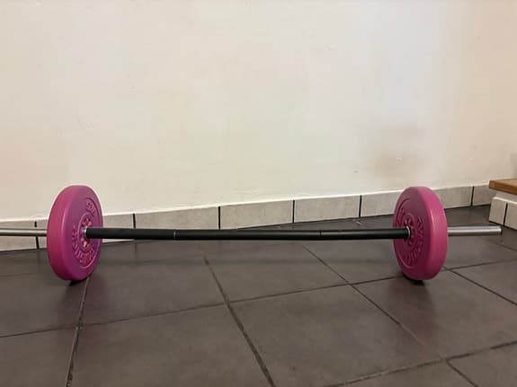 skivstång med vikter rosa