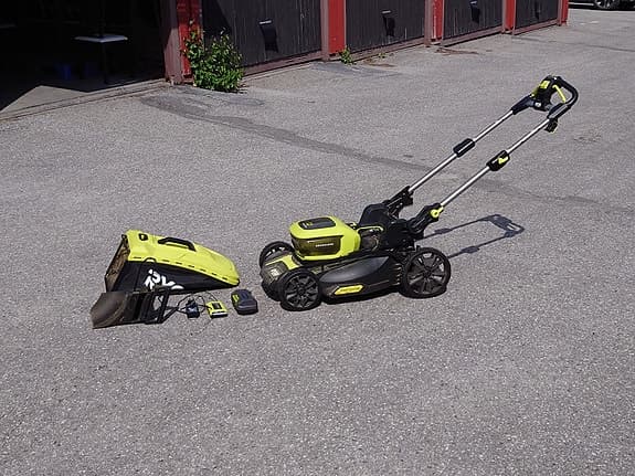 Ryobi gräsklippare 36V