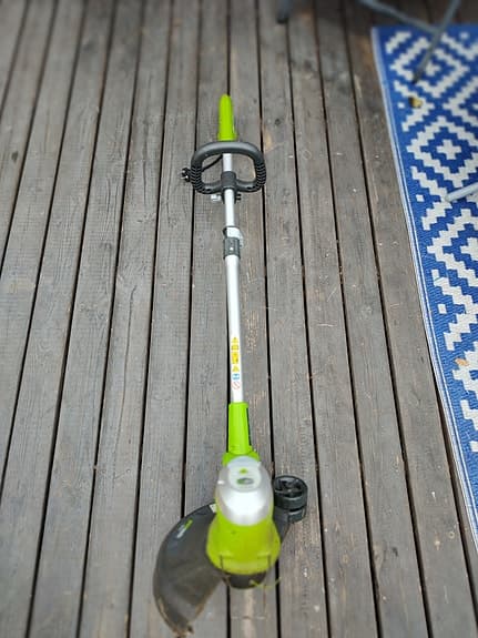 Green works grästrimmer