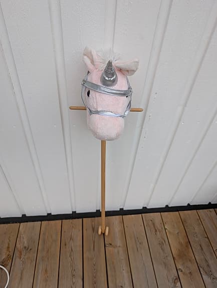 Söt käpphäst / Enhörning med hjul