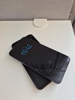 Samsung Galaxy S23 mobil 256 GB svart