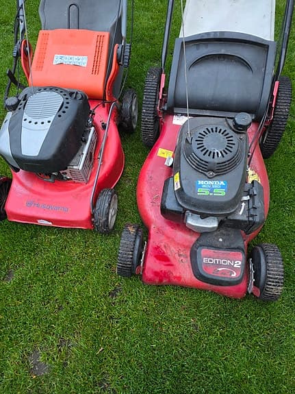 Säljes Husqvarna och Partner gräsklippare