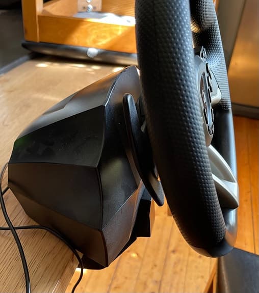 Gamingset med ratt och pedaler Hori RWA, Logitech G29 & stol Playseat Challenge