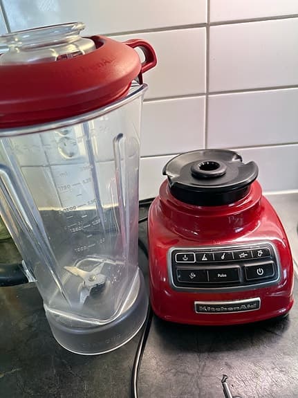 KitchenAid blender röd med kanna