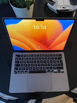 Apple MacBook Air M2 13" laptop silver 8GB RAM