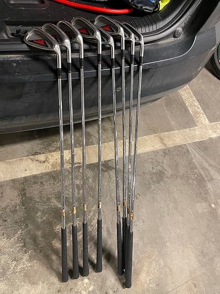 Spalding Tour Edition 3–PW Stiff Järnset Golf