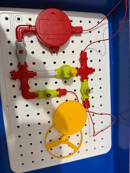 Clementoni Experiment Elektricitet