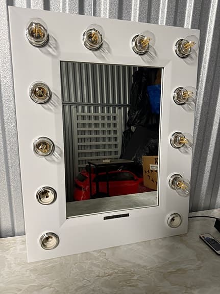 IconMirror sminkspegel med lampor vit