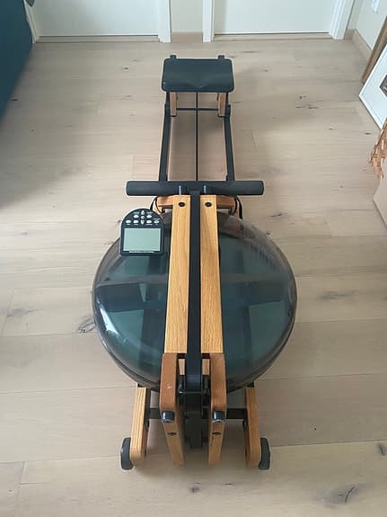 WaterRower S4 roddmaskin med vattenmotstånd