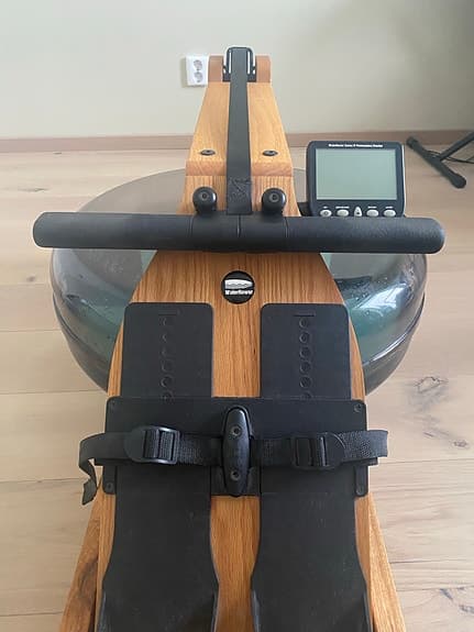 WaterRower S4 roddmaskin med vattenmotstånd