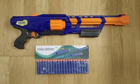 Skumpilvapen - Dart Zone Legendfire Powershot  med 20 nya skumpilar