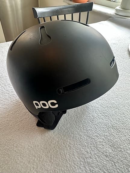 POC hjälm svart